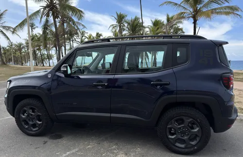 
					Testamos a versão 'Willys' do Jeep Renegade 2026
				
				