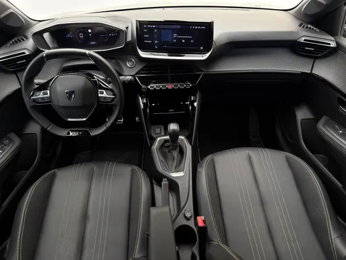 
					Testamos o Peugeot 208 GT versão híbrida
				
				