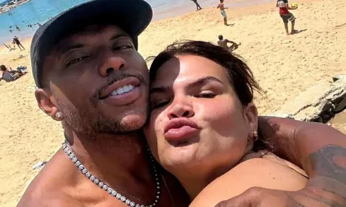 
					Thais Carla se impressiona ao revelar novo peso: 'Tô passada'
				
				