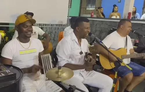 
					Thiaguinho, Timbalada e Páscoa: veja Agenda Cultural de Salvador e RMS
				
				