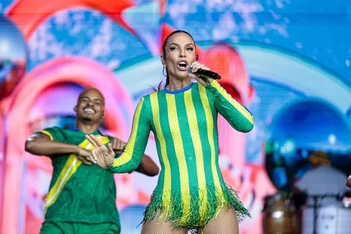 
					Tiago Maia prestigia show de Ivete Sangalo antes da estreia do Brasil
				
				