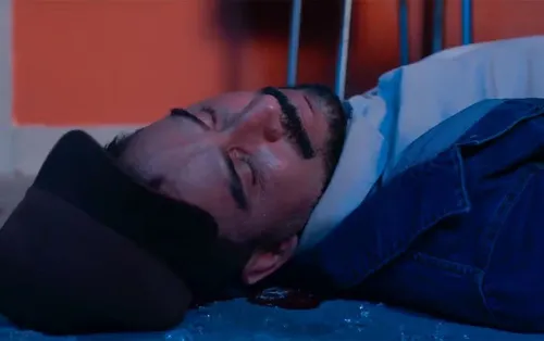 
					'Três Graças': Arminda é escorraçada e prova de crime vem à tona
				
				