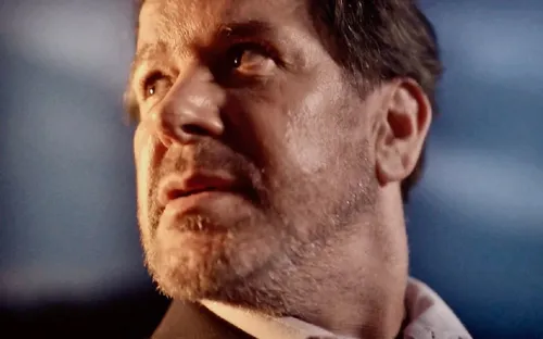 
					Três Graças: Arminda traz psicopata à tona para destruir Gerluce
				
				