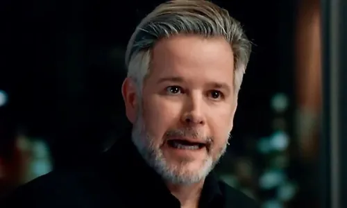 
					Três Graças: Ferette tenta matar Viviane e parente acaba atingido
				
				