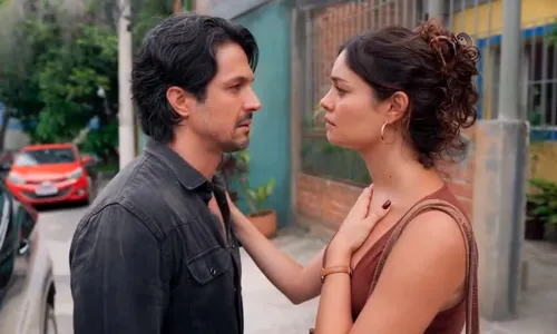 
					'Três Graças': Paulinho escapa da morte e descobre segredo terrível
				
				