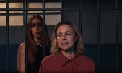 
					Três Graças: Helga se vinga de Arminda e Gerluce corre risco de prisão
				
				