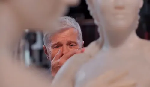 
					'Três Graças': Lucélia faz calvário de Kasper, e faz tio perder tudo
				
				