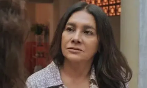 
					Três Graças: Arminda surta após crime e recebe ajuda inesperada
				
				