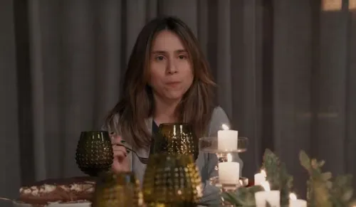 
					'Três Graças': Lucélia é engolida pela soberba e tem final trágico
				
				