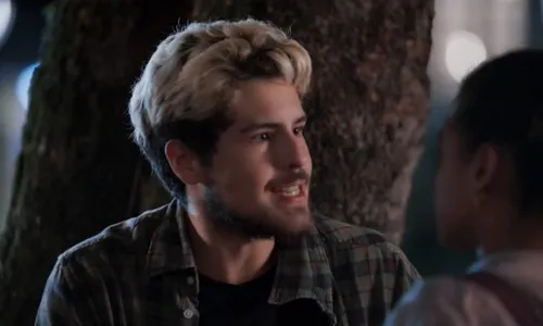 
					Três Graças: Raul acorda de choque e faz ataque surpresa contra vilã
				
				