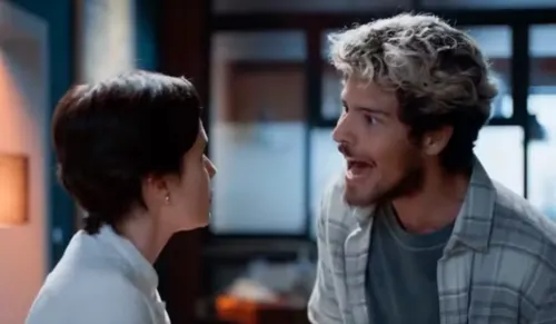 
					'Três Graças': Samira leva surra e revela plano sujo de Arminda
				
				