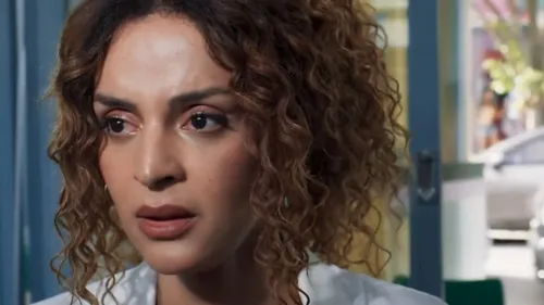 
					Três Graças: detalhe importante fará Arminda sofrer atrás das grades
				
				