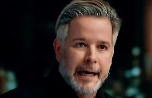 
					Três Graças: como Ferette vai reagir ao descobrir que Raul é seu filho
				
				