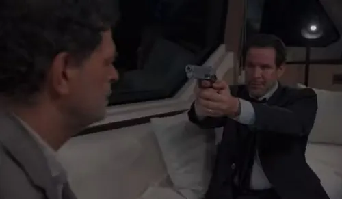 
					'Três Graças': Ferette sofre atentado e levanta suspeitas de algozes
				
				