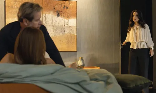 
					Três Graças: saiba quando Zenilda flagra traição de Ferette e Arminda
				
				