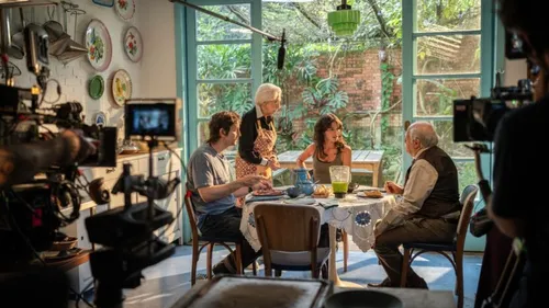 
					'Velhos Bandidos': filme com Fernanda Montenegro estreia nos cinemas
				
				