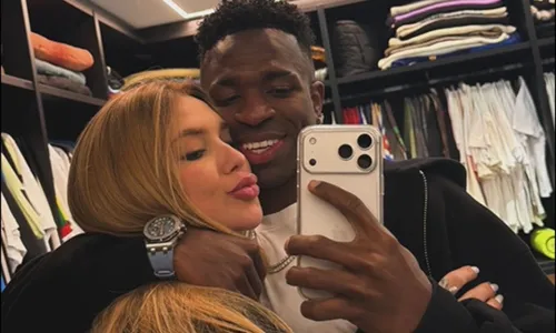 
					Virginia amarga pior audiência da história em reta final no SBT
				
				