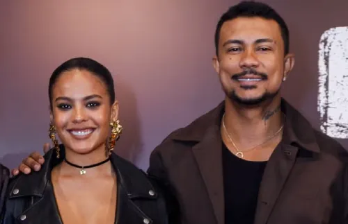 
					Xamã e Bella Campos são vistos em momento íntimo na casa do cantor
				
				