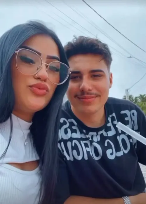 
					BBB 26: quem é a esposa de Pedro, que foi traída e 'explodiu' na web
				
				