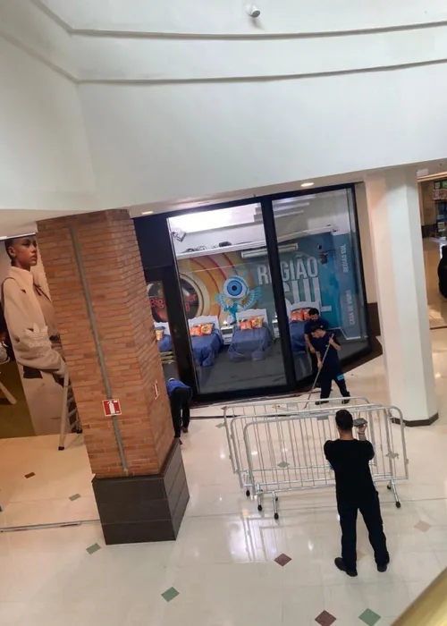 
					BBB 26: vazam fotos das casas de vidro Nordeste e Sul; confira
				
				