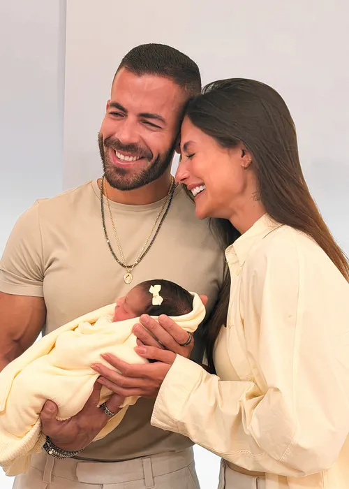 
					Bell Marques volta ao passado com homenagem ao nascimento da neta
				
				