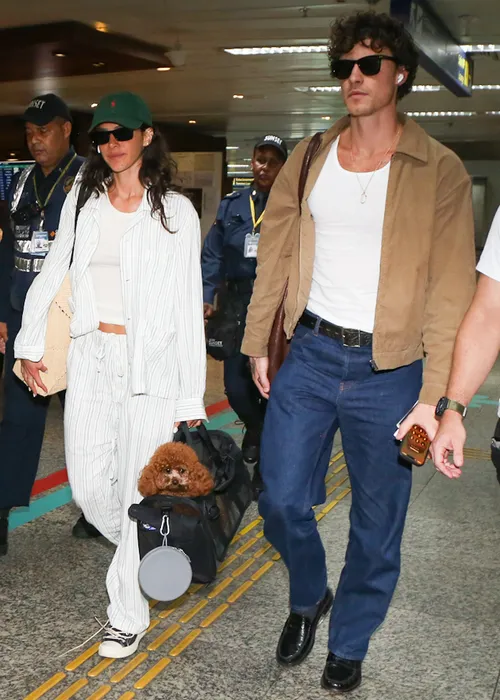 
					Ivete Sangalo recebe Shawn Mendes e Bruna Marquezine em Carnaval
				
				