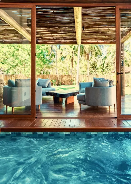 
					Caio Castro constrói pousada de luxo na Bahia após embate judicial
				
				