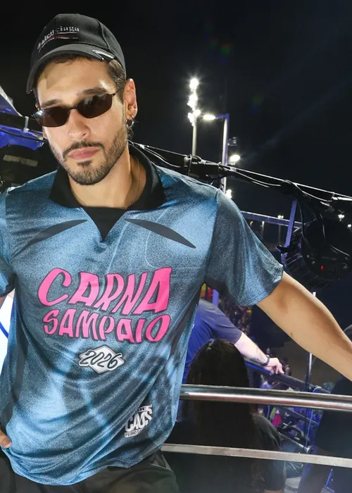 
					Carnaval: Lore Improta troca Léo Santana por Pedro Sampaio no 1º dia
				
				