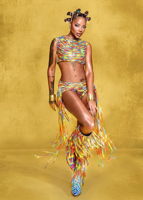 
					Carnaval: Ludmilla surpreende em look com fitas do Senhor do Bonfim
				
				