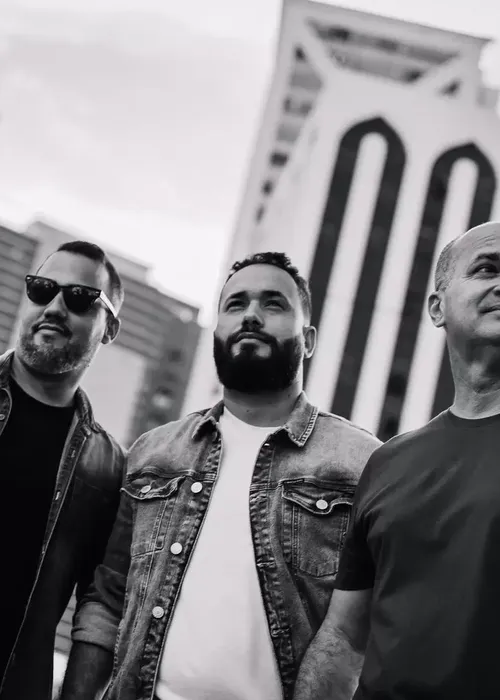 
					De Bienal do Livro a Ana Carolina: Agenda Cultural de Salvador e RMS
				
				