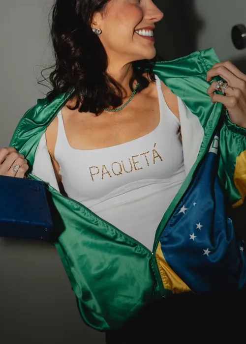 
					Esposas dos jogadores ousam em looks para estreia do Brasil na Copa
				
				