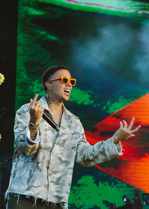 
					Festival de Verão 2026: fotos do 2º dia com Léo Santana e muito mais
				
				