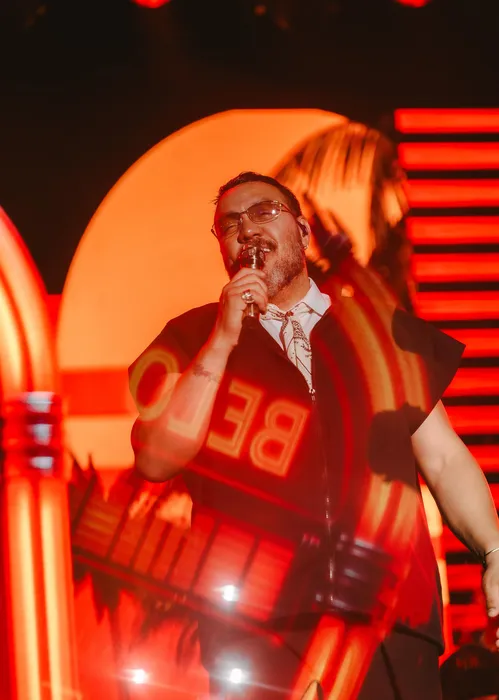 
					Festival de Verão 2026: fotos do 2º dia com Léo Santana e muito mais
				
				