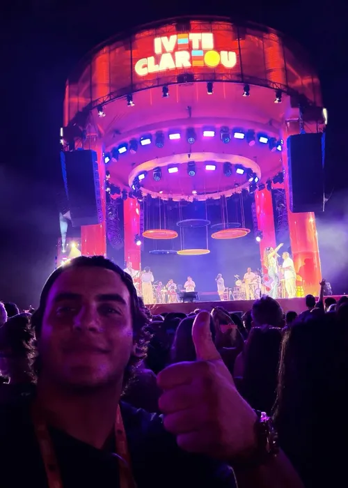 
					Filho de Ivete Sangalo mostra bastidores de show histórico de Shakira
				
				
