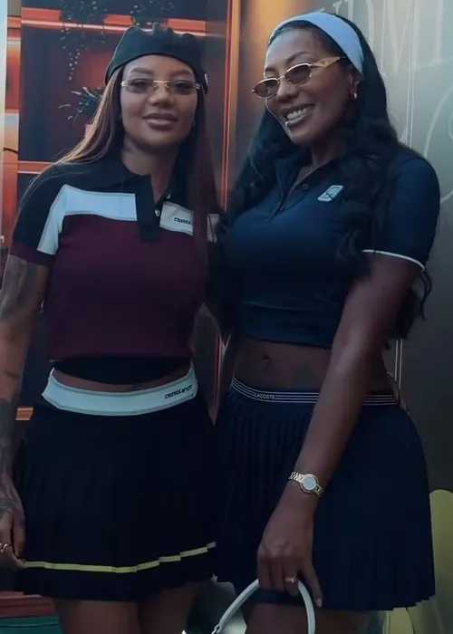 
					Ludmilla proíbe celulares em festão e reação de famosa rouba a cena
				
				