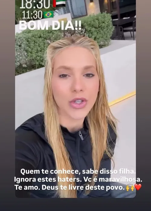 
					Mãe de Virginia defende a filha após acusação de racismo: 'Ignora'
				
				