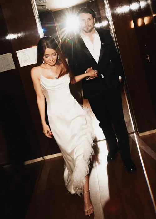 
					Maiara surpreende ao revelar novo romance com cantor: '4 anos'
				
				