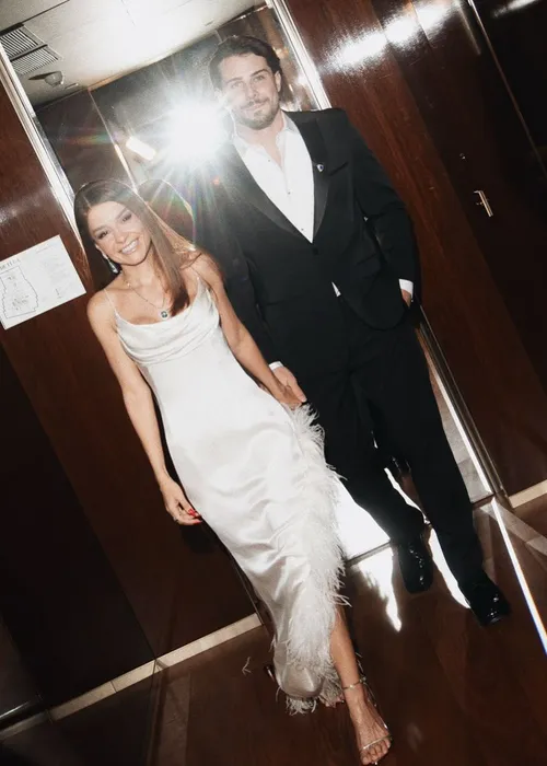 
					Maiara surpreende ao revelar novo romance com cantor: '4 anos'
				
				