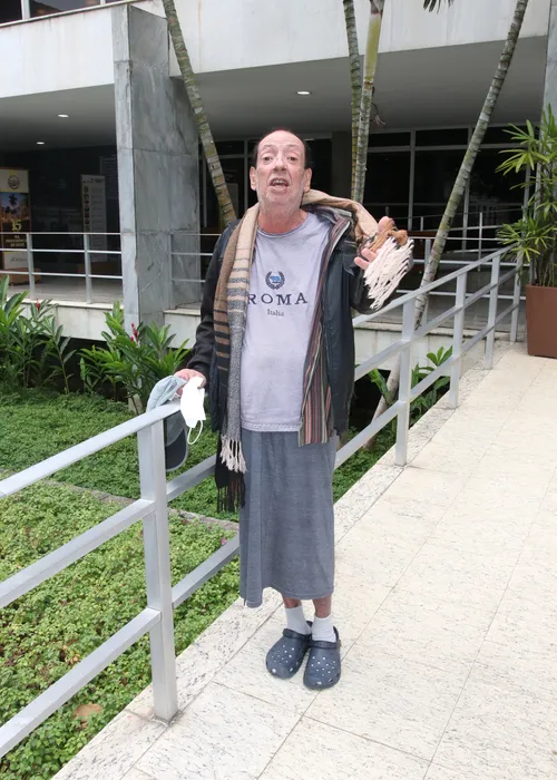 
					Marcos Oliveira, o 'Beiçola', deixa hospital gargalhando após cirurgia
				
				