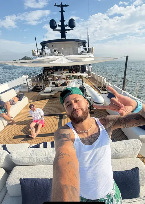 
					Neymar provoca após ofensas de presidente do Remo: 'Vagabundiando'
				
				