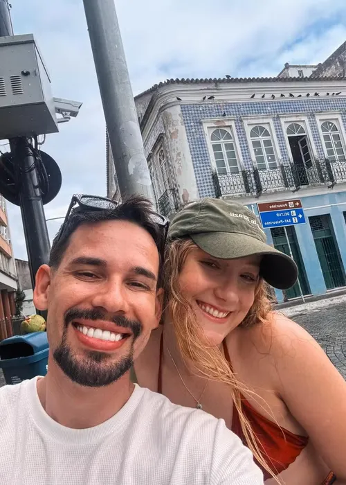 
					Pai de Isabel Veloso faz desabafo após noivado de Lucas Borbas
				
				
