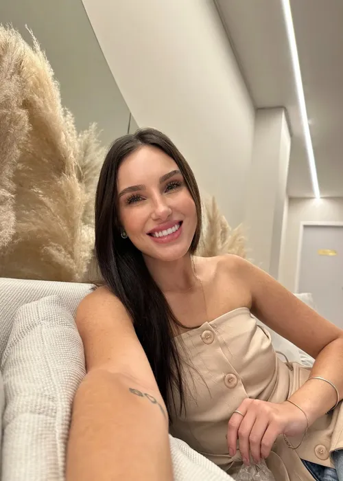 
					Quem é Luana Cardoso, apontada como affair de Whindersson Nunes
				
				