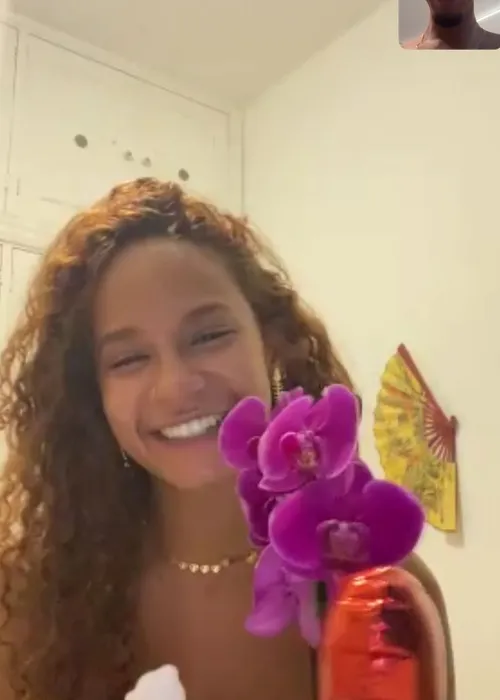 
					Quem é Mariah, a nova namorada do rapper L7nnon
				
				