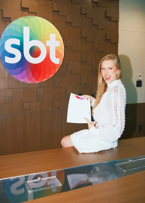 
					SBT assina com influenciadora de olho na vaga deixada por Virginia
				
				