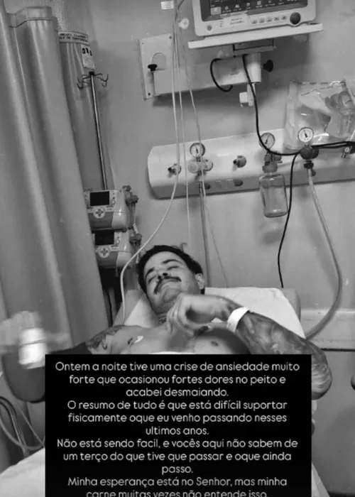 
					Saiba o estado de saúde do cantor Jottapê após forte crise e desmaio
				
				