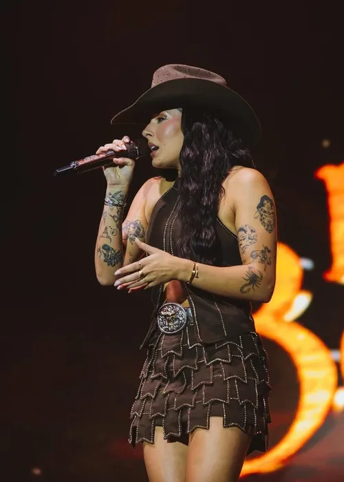 
					Show de Ana Castela na BA é interrompido após problema e cantora reage
				
				