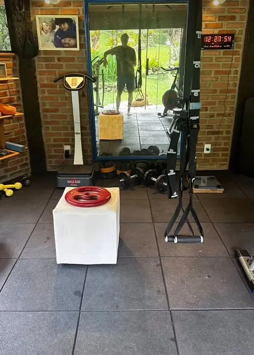 
					Solteiro, Marcello Novaes se isola em sítio e exibe rotina após novela
				
				