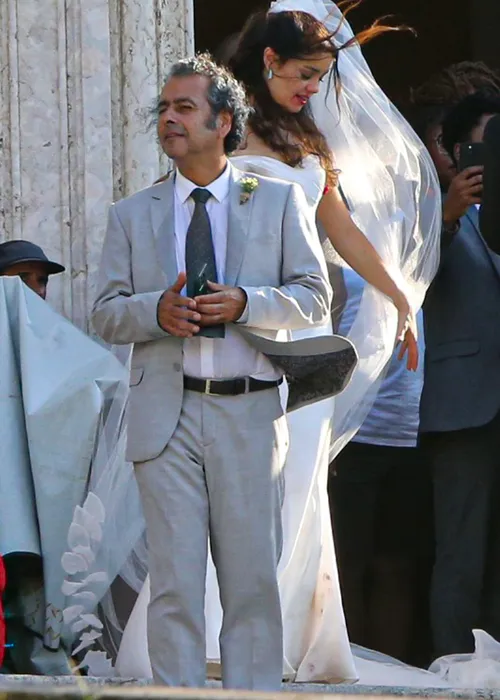 
					Sophie Charlotte grava casamento na reta final de 'Três Graças'; FOTOS
				
				