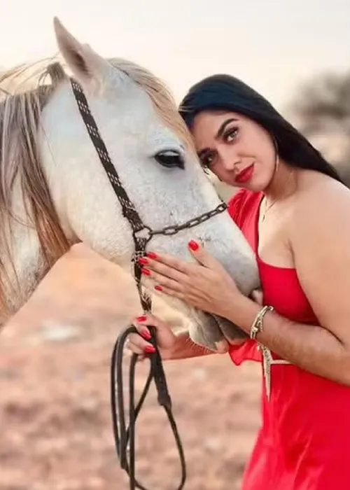 
					Suspeito de matar ex-Rainha das Cavalgadas na Bahia assume crime
				
				