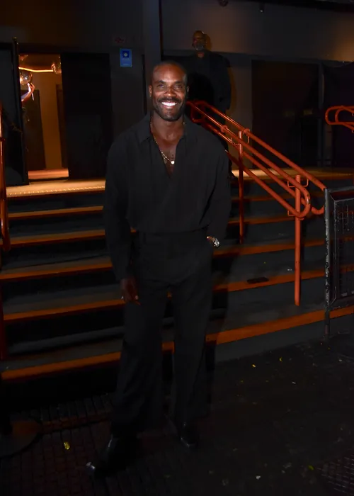 
					Thiaguinho faz festão cheio de amigos famosos, e filho rouba a cena
				
				